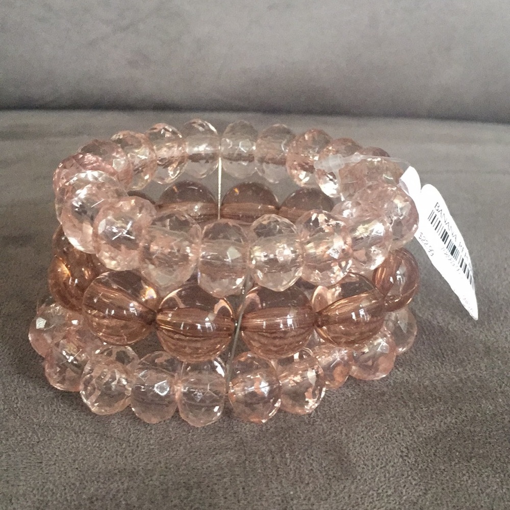 Banana Republic bracelet NWT